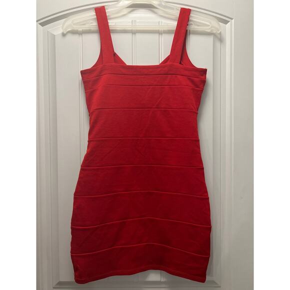 Zinga Women’s Bandage Style Criss Cross Front Bodycon Tank Dress Sz M Red - Picture 2 of 3